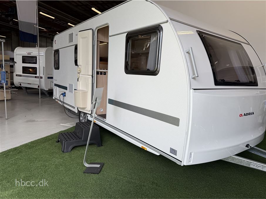 Adria Aviva 522 PT 3 køjer